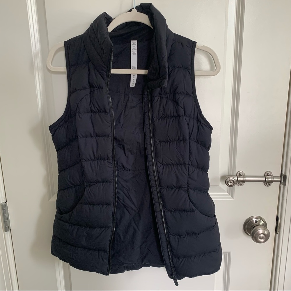 LULULEMON PUFFER VEST